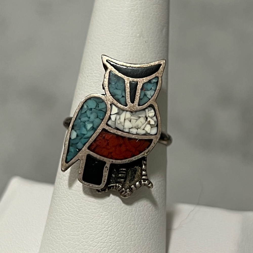 Source Unknown Owl Ring with Blue and Red Inlay